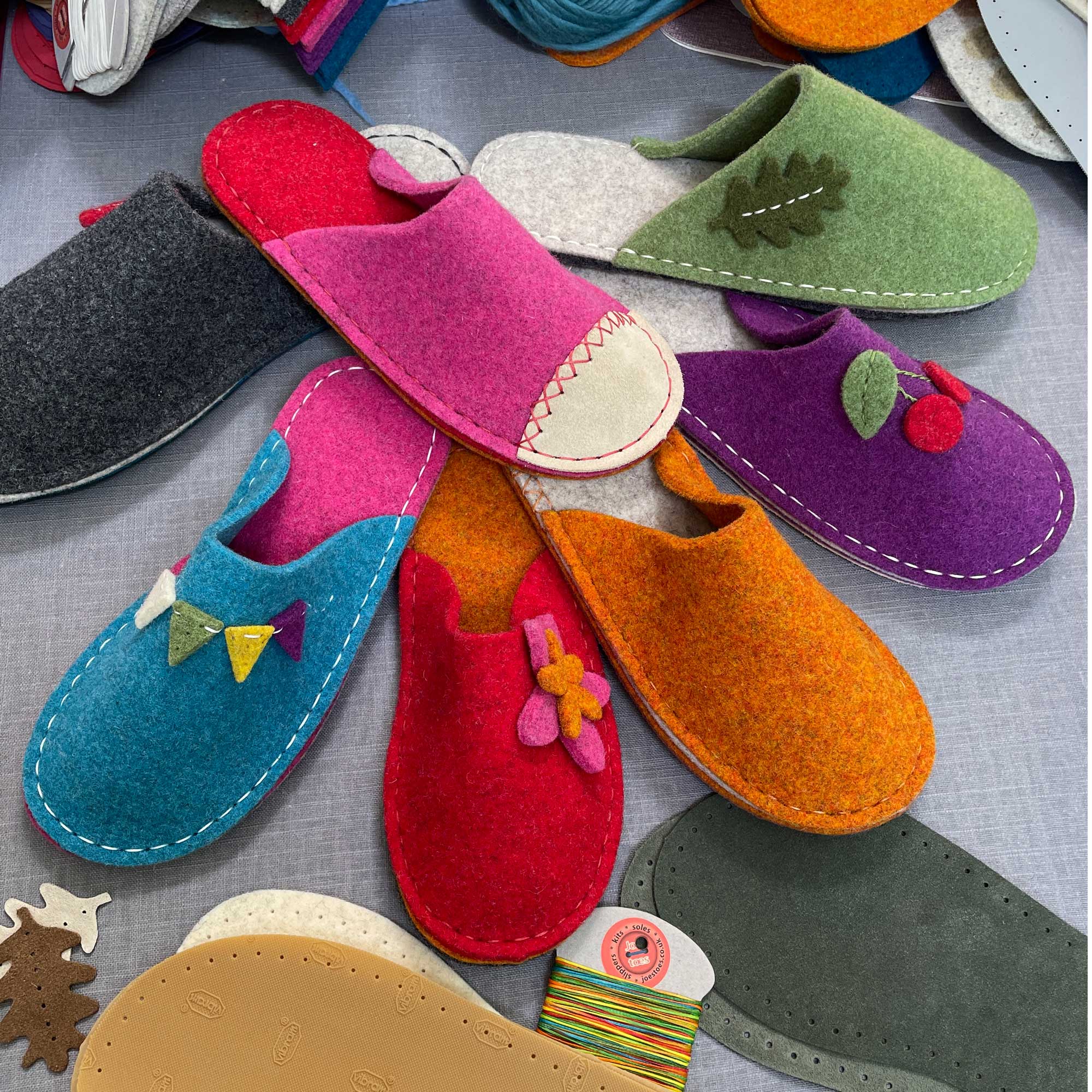 Felted slippers. Ecological wool slippers. Hand-made home shoes. MEN hot Slippers