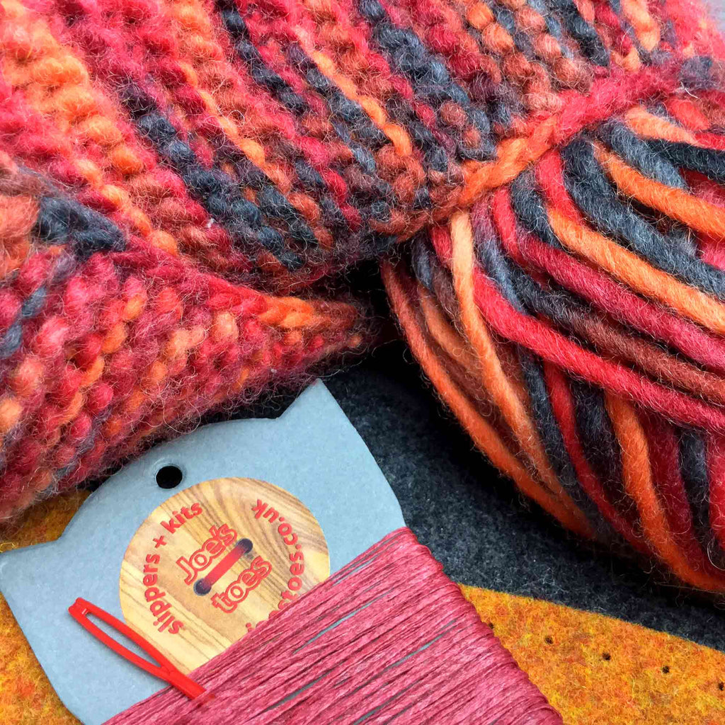 Joe's Toes knitted crossover slipper kit close up volcano colour
