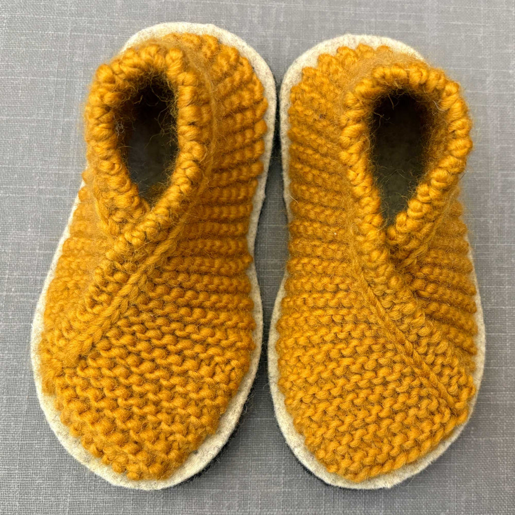 child_s-crossover-slipper-in-Cornfield-Yellow-yarn-top-view