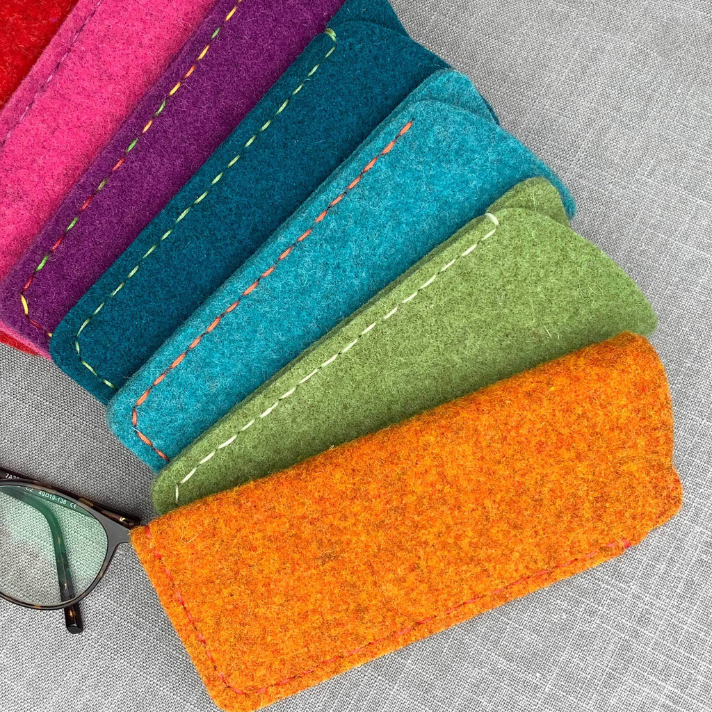 Hand-stitched for you! Glasses Case in thick wool felt